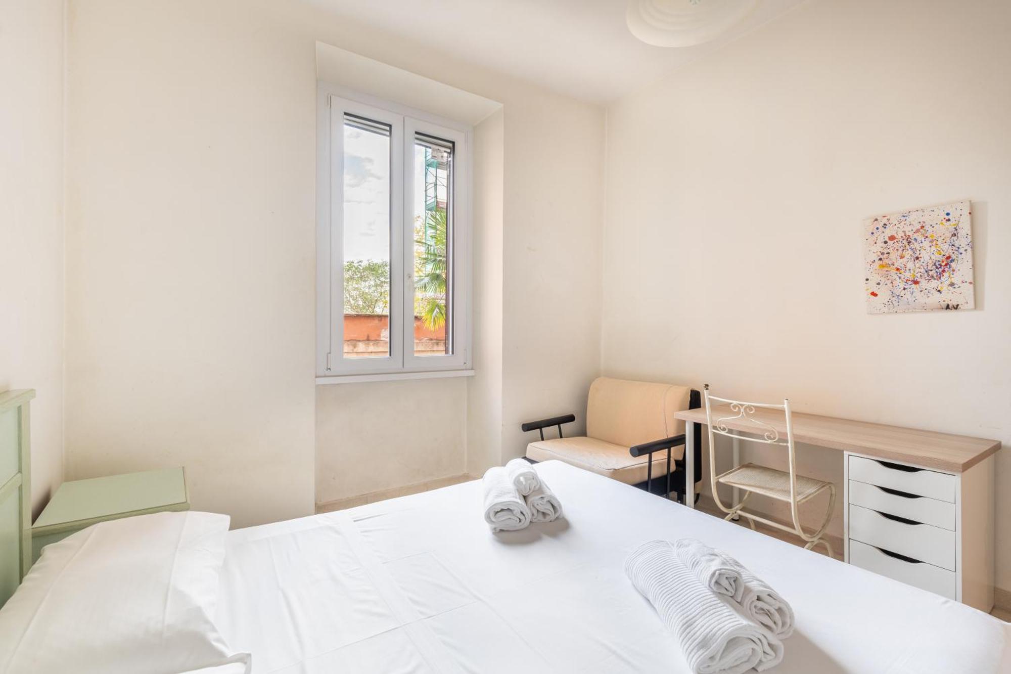 Ostiense 2 Bedroom Flat *